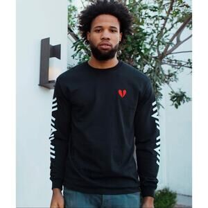 Riot Society Graphic T-Shirt Tee Mens 2X XXL Black Long Sleeve Embroidered Heart